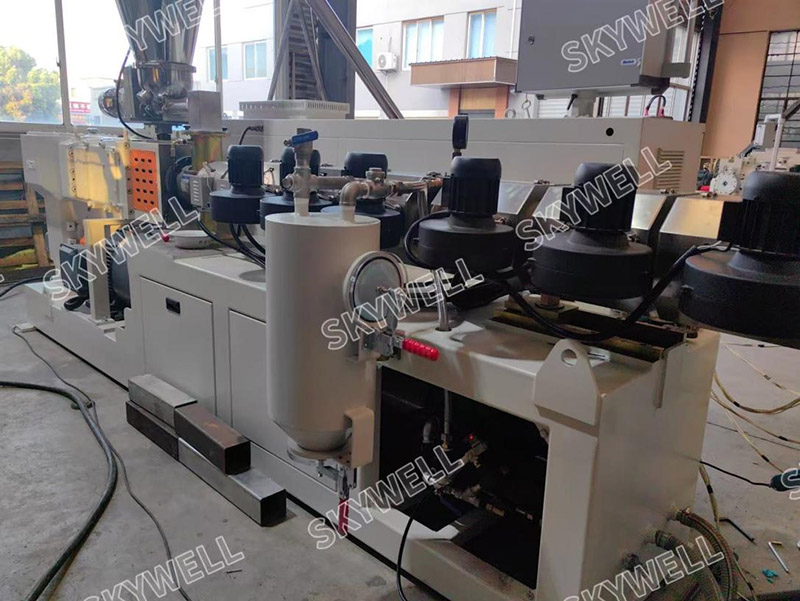 50- 250mm PVC Pipe Machine(Parallel Twin Screw Extruder) for our Saudi Arabia Customer-SKYWELL Machinery 50- 250mm PVC Pipe Machine(Parallel Twin Screw Extruder) for our Saudi Arabia Customer-SKYWELL Machinery